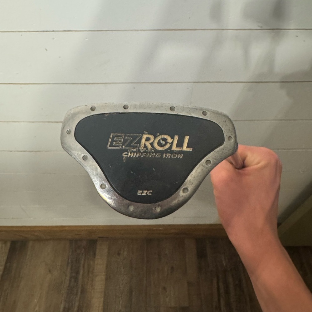 EZC Black Chipping Iron - Men Other